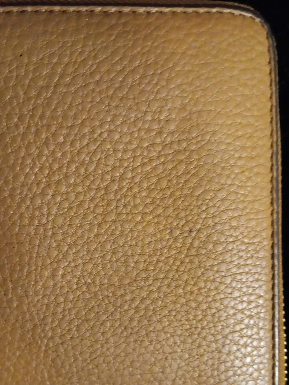 Tory Burch compact zip